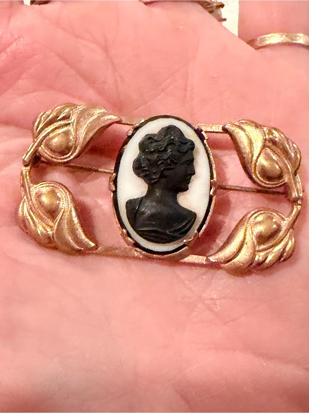 Vintage Gold-Tone Cameo Brooch with Black and White Profile